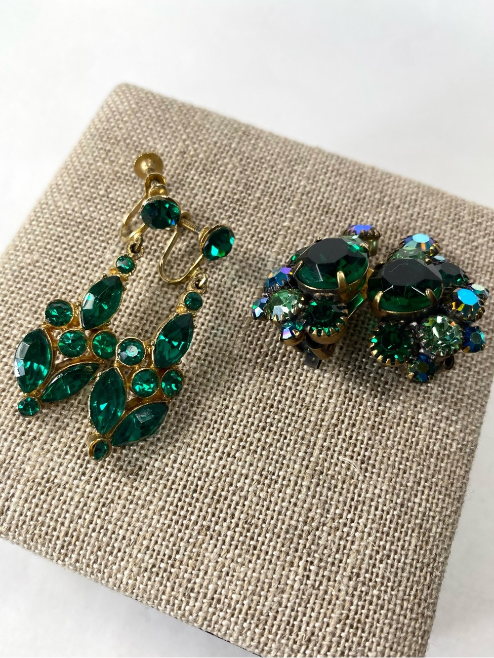 2pc Vintage Drop Dangle Screw-back + Albert Weiss Emerald Green Crystal Clip On